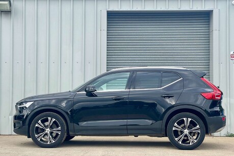 Volvo XC40 1.5h T5 Twin Engine Recharge 10.7kWh Inscription Pro SUV 5dr Petrol Plug-in 4