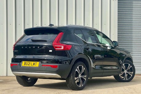 Volvo XC40 1.5h T5 Twin Engine Recharge 10.7kWh Inscription Pro SUV 5dr Petrol Plug-in 7