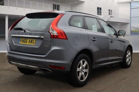 Volvo XC60 2.0 D4 SE Nav SUV 5dr Diesel Auto Euro 6 (s/s) (190 ps) 4