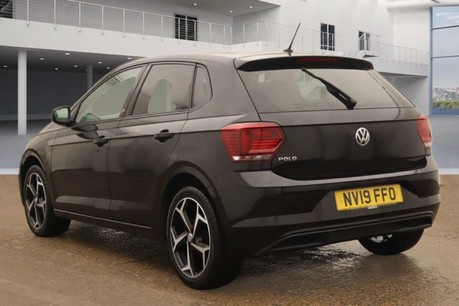 Volkswagen Polo 1.0 EVO beats Hatchback 5dr Petrol Manual Euro 6 (s/s) (65 ps) 4