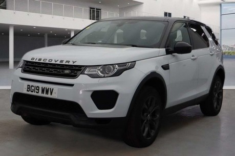 Land Rover Discovery Sport 2.0 TD4 Landmark SUV 5dr Diesel Auto 4WD Euro 6 (s/s) (180 ps) 3