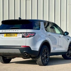 Land Rover Discovery Sport 2.0 TD4 Landmark SUV 5dr Diesel Auto 4WD Euro 6 (s/s) (180 ps) 7