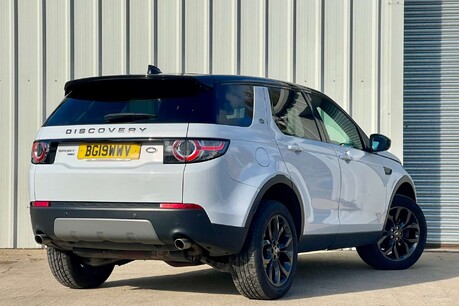 Land Rover Discovery Sport 2.0 TD4 Landmark SUV 5dr Diesel Auto 4WD Euro 6 (s/s) (180 ps) 7