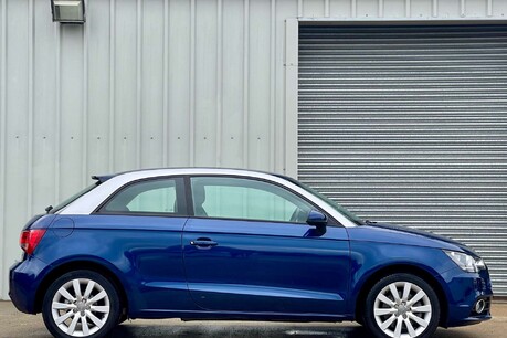 Audi A1 Audi A1 1.4 TFSI Sport Hatchback 3dr Petrol S Tronic Euro 5 (s/s) (122 ps) 8