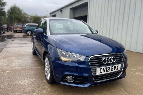 Audi A1 Audi A1 1.4 TFSI Sport Hatchback 3dr Petrol S Tronic Euro 5 (s/s) (122 ps) 9