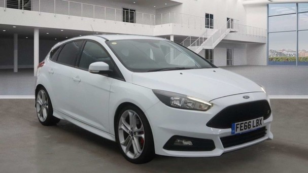 Ford Focus 2.0 TDCi ST-2 Hatchback 5dr Diesel Manual Euro 6 (s/s) (185 ps) Service History