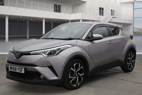 Toyota C-HR 1.8 VVT-h Design SUV 5dr Petrol Hybrid CVT Euro 6 (s/s) (122 ps) 3