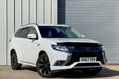 Mitsubishi Outlander 2.0h 12kWh Juro SUV 5dr Petrol Plug-in Hybrid CVT 4WD Euro 6 (s/s) (200 ps)