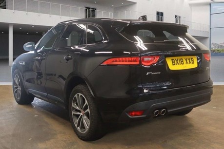 Jaguar F-Pace 2.0 D180 R-Sport SUV 5dr Diesel Auto AWD Euro 6 (s/s) (180 ps) 4