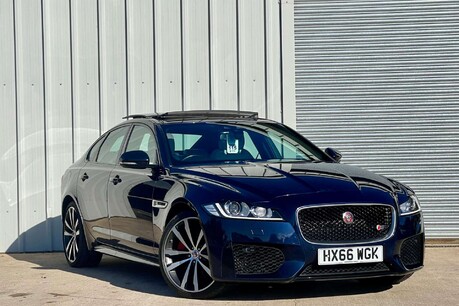 Jaguar XF 3.0d V6 S Saloon 4dr Diesel Auto Euro 6 (s/s) (300 ps)