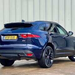 Jaguar F-Pace 2.0 P250i R-Sport SUV 5dr Petrol Auto AWD Euro 6 (s/s) (250 ps) 7