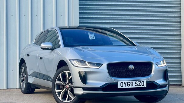 Jaguar I-Pace 400 90kWh HSE SUV 5dr Electric Auto 4WD (400 ps) Service History