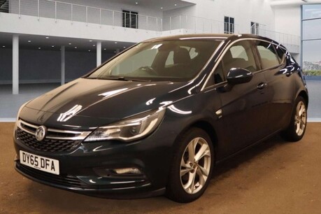 Vauxhall Astra 1.0i Turbo ecoFLEX SRi Hatchback 5dr Petrol Manual Euro 6 (s/s) (105 ps) 1