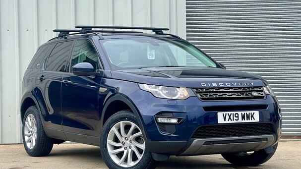 Land Rover Discovery Sport 2.0 TD4 SE Tech SUV 5dr Diesel Auto 4WD Euro 6 (s/s) (180 ps) Service History