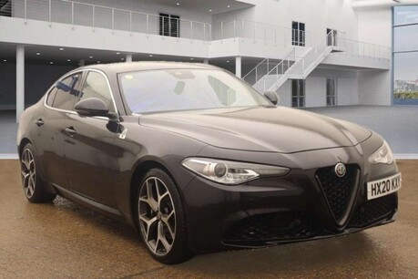 Alfa Romeo Giulia 2.0T Lusso Ti Saloon 4dr Petrol Auto Euro 6 (s/s) (200 ps)