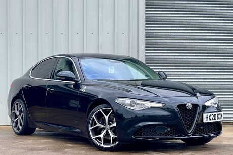 Alfa Romeo Giulia 2.0T Lusso Ti Saloon 4dr Petrol Auto Euro 6 (s/s) (200 ps)