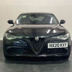 Alfa Romeo Giulia 2.0T Lusso Ti Saloon 4dr Petrol Auto Euro 6 (s/s) (200 ps) 2