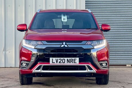 Mitsubishi Outlander 2.4h TwinMotor 13.8kWh Exceed SUV 5dr Petrol Plug-in Hybrid CVT 4WD Euro 6  2