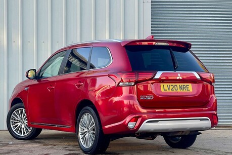 Mitsubishi Outlander 2.4h TwinMotor 13.8kWh Exceed SUV 5dr Petrol Plug-in Hybrid CVT 4WD Euro 6  5