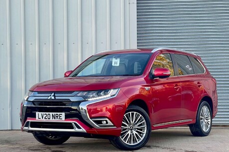 Mitsubishi Outlander 2.4h TwinMotor 13.8kWh Exceed SUV 5dr Petrol Plug-in Hybrid CVT 4WD Euro 6  3