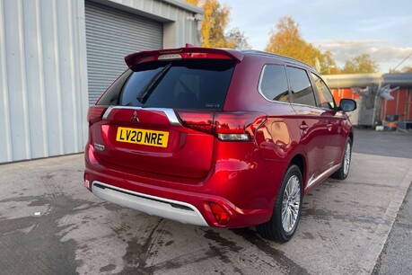 Mitsubishi Outlander 2.4h TwinMotor 13.8kWh Exceed SUV 5dr Petrol Plug-in Hybrid CVT 4WD Euro 6  10