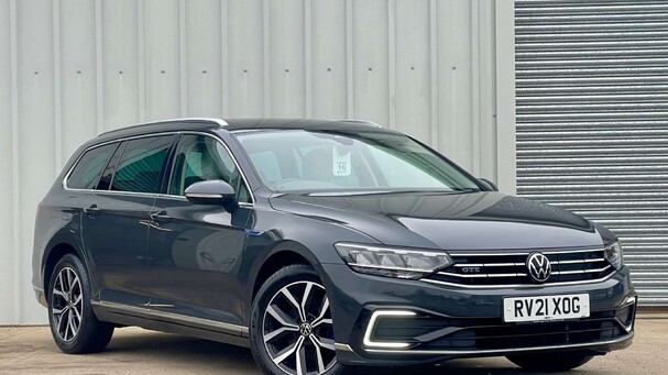 Volkswagen Passat 1.4 TSI 13kWh GTE Estate 5dr Petrol Plug-in Hybrid DSG Euro 6 (s/s) (218 ps Service History