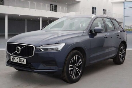 Volvo XC60 2.0 B5 MHEV Momentum SUV 5dr Petrol Hybrid Auto AWD Euro 6 (s/s) (250 ps) 3