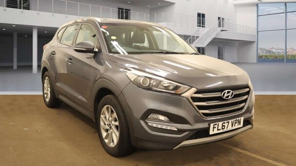 Hyundai TUCSON 1.7 CRDi Blue Drive SE Nav SUV 5dr Diesel DCT Euro 6 (s/s) (141 ps) Service History