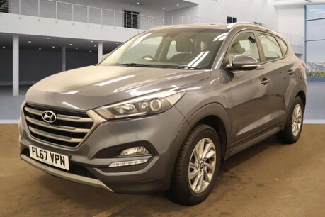 Hyundai TUCSON 1.7 CRDi Blue Drive SE Nav SUV 5dr Diesel DCT Euro 6 (s/s) (141 ps) 3