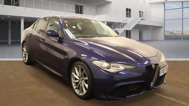 Alfa Romeo Giulia 2.0T Veloce Saloon 4dr Petrol Auto Euro 6 (s/s) (280 ps) Service History