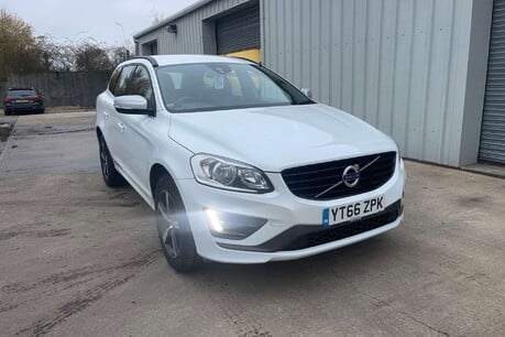 Volvo XC60 2.0 D4 R-Design Nav SUV 5dr Diesel Manual Euro 6 (s/s) (190 ps) 9