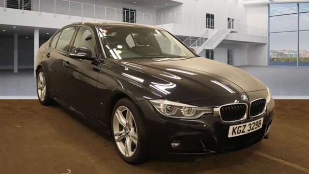 BMW 3 Series 2.0 330e 7.6kWh M Sport Saloon 4dr Petrol Plug-in Hybrid Auto Euro 6 (s/s)  Service History