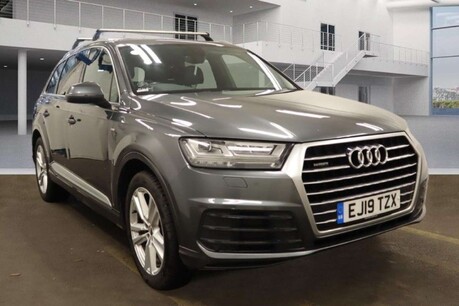 Audi Q7 3.0 TDI V6 45 S line SUV 5dr Diesel Tiptronic quattro Euro 6 (s/s) (231 ps)