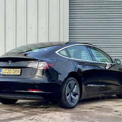 Tesla Model 3 Standard Range Plus Saloon 4dr Electric Auto RWD (241 bhp) 7