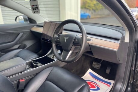 Tesla Model 3 Standard Range Plus Saloon 4dr Electric Auto RWD (241 bhp) 17