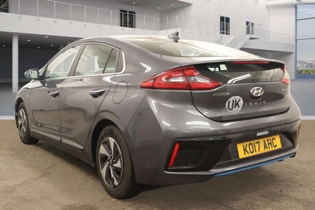 Hyundai IONIQ 1.6 h-GDi Premium SE Hatchback 5dr Petrol Hybrid DCT Euro 6 (s/s) (141 ps) 6