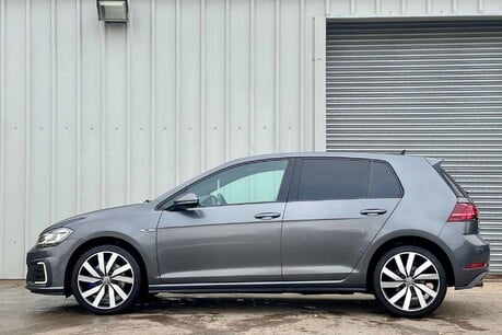 Volkswagen Golf 1.4 TSI 8.7kWh GTE Advance Hatchback 5dr Petrol Plug-in Hybrid DSG Euro 6 ( 6