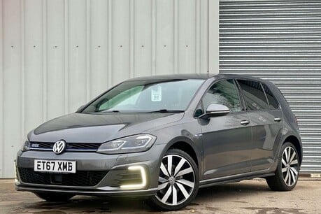 Volkswagen Golf 1.4 TSI 8.7kWh GTE Advance Hatchback 5dr Petrol Plug-in Hybrid DSG Euro 6 ( 3