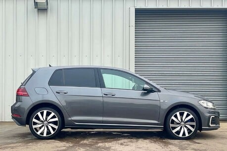 Volkswagen Golf 1.4 TSI 8.7kWh GTE Advance Hatchback 5dr Petrol Plug-in Hybrid DSG Euro 6 ( 8