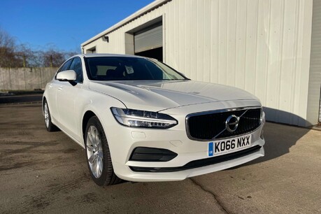 Volvo S90 2.0 D4 Momentum Saloon 4dr Diesel Auto Euro 6 (s/s) (190 ps) 9