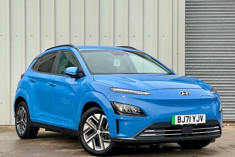 Hyundai KONA 64kWh Premium SUV 5dr Electric Auto (10.5kW Charger) (204 ps)