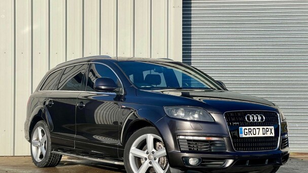 Audi Q7 3.0 TDI S line SUV 5dr Diesel Tiptronic quattro (279 g/km, 229 bhp) Service History