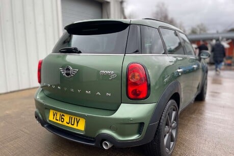 Mini Countryman 2.0 Cooper SD SUV 5dr Diesel Manual Euro 5 (s/s) (143 ps) 10