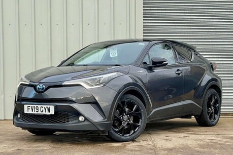 Toyota C-HR 1.8 VVT-h Dynamic SUV 5dr Petrol Hybrid CVT Euro 6 (s/s) (122 ps) 3