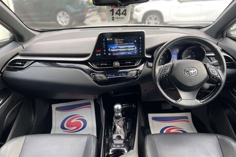 Toyota C-HR 1.8 VVT-h Dynamic SUV 5dr Petrol Hybrid CVT Euro 6 (s/s) (122 ps) 24