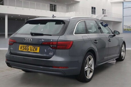 Audi A4 2.0 TDI ultra S line Estate 5dr Diesel S Tronic Euro 6 (s/s) (190 ps) 5