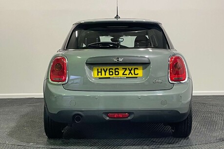 Mini Hatch 1.2 One Hatchback 5dr Petrol Auto Euro 6 (s/s) (102 ps) 4