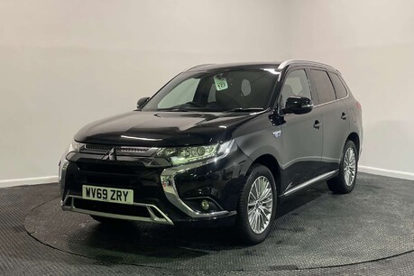 Mitsubishi Outlander 2.4h TwinMotor 13.8kWh Dynamic SUV 5dr Petrol Plug-in Hybrid CVT 4WD Euro 6 3