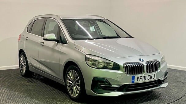 BMW 2 Series 2.0 218d Luxury MPV 5dr Diesel Manual Euro 6 (s/s) (150 ps) Service History