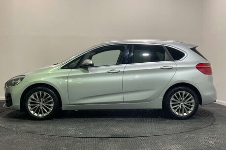 BMW 2 Series 2.0 218d Luxury MPV 5dr Diesel Manual Euro 6 (s/s) (150 ps) 4